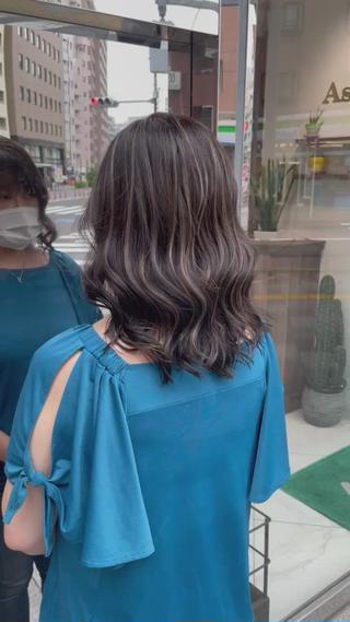 ミディアム カラー ヘアアレンジ 🇰🇷韓国ヘア★ 副店長.쿠리타⭐︎のヘアスタイル