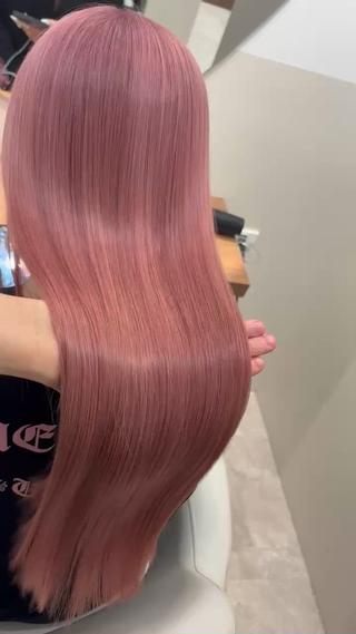 ピンクベージュ 