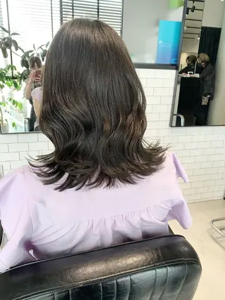 セミロング カラー 透明感/オリーブ/ グレージュ/YUKAのヘアスタイル