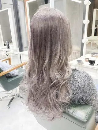 ロング カラー ヘアアレンジ Days 透明感カラーのヘアスタイル