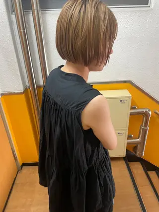 ショート さの あやねのヘアスタイル