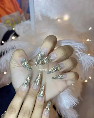 ロング ネイル 長さ出し専門 nynaのネイルデザイン