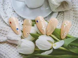 ネイル ToliyDeliy Nail Salonのネイルデザイン