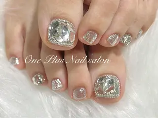 ネイル One Plus キキのネイルデザイン