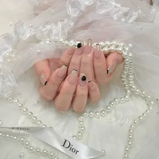 ネイル WISTERIA kozueのネイルデザイン