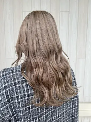ロング カラー Atelier所属・Atelier 大内のヘアスタイル