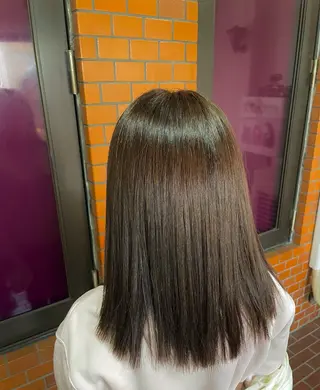 セミロング 🩵内山 結衣🩵のヘアスタイル