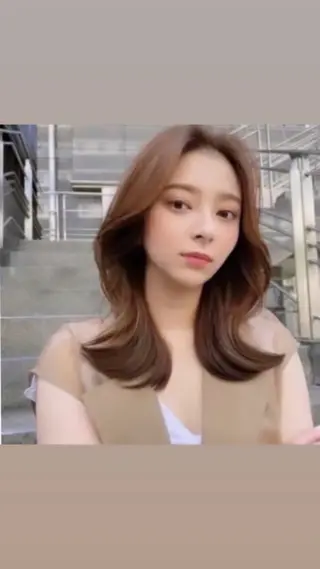 セミロング カラー ボブ・レイヤー 田中 励也のヘアスタイル