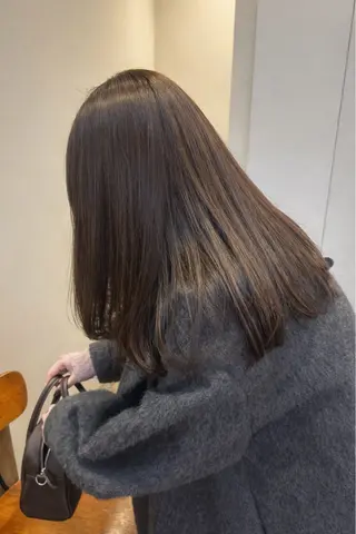 ロング カラー 透明感カラー レイヤーカット りなのヘアスタイル