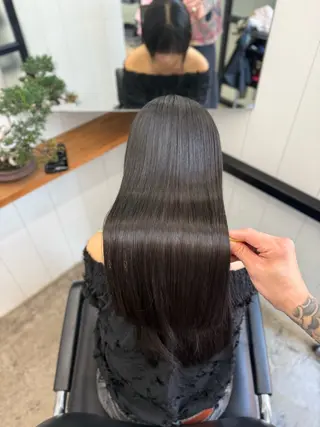 ロング DXシェアサロン渋谷所属・マツザキ 美髪のヘアスタイル