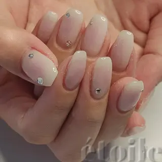 ネイル étoile(エトワール)所属・山田 可愛のネイルデザイン