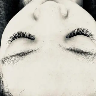 マツエク・マツパ eyelash＆nail オクタビアス所属・オクタ ビアスのマツエク・マツパデザイン