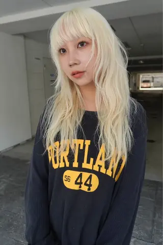 ロング Pia hair design所属・【Pia】 セナ/ハイトーンのヘアスタイル