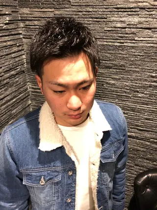 ショート パーマ メンズ 【24時まで営業✨】 吉本　成樹のヘアスタイル