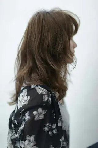 セミロング パーマ ハピネスフィール宇治店【FEEL】所属・瀧上 菜津美のヘアスタイル