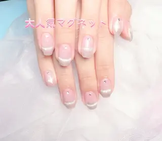 ネイル pink ladyサロン所属・べ にのネイルデザイン