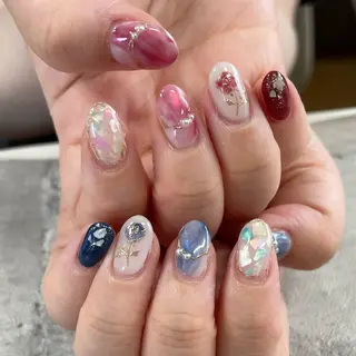 ネイル 東 千夏のネイルデザイン