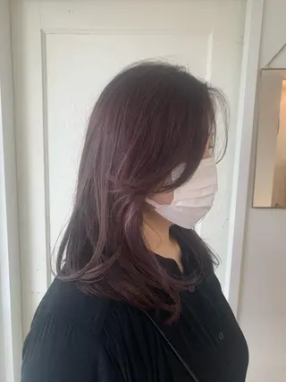 セミロング コヤマ ナミのヘアスタイル