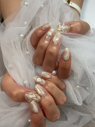 ネイル 三本 綾奈のネイルデザイン