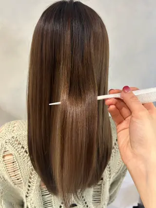 ロング カラー ITbyALBUM藤沢店所属・IT by ALBUM立川のヘアスタイル