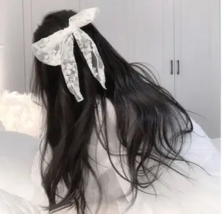 ロング カラー ヘアアレンジ 透け上品ハイトーン 職人ゆうと🤍のヘアスタイル