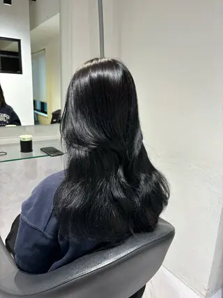 ロング カラー 表参道♡暗髪^ྀི 艶カラー♡アユミのヘアスタイル