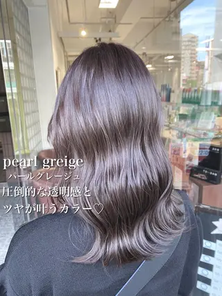 セミロング カラー 🍒ブリーチカラー 🍊暖水 まりあのヘアスタイル