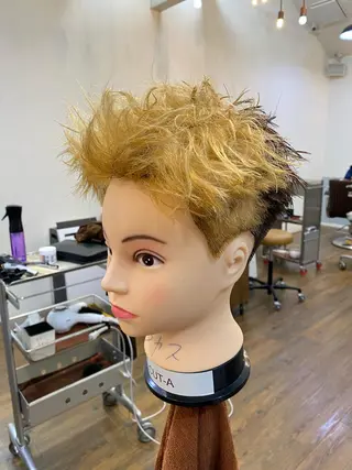 ショート メンズ シンセティックヘアーデザイン所属・高須 未紀也のヘアスタイル