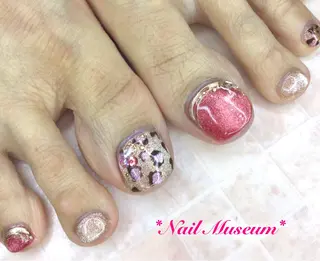 ショート マグネットネイル💛 Hayakawaのネイルデザイン