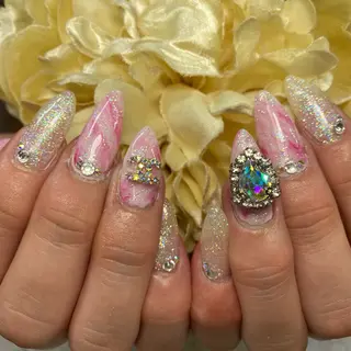 ネイル nail salon  la reine所属・nail salon la reineのネイルデザイン