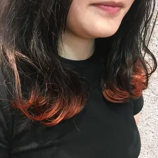 ロング カラー RINA🧤 デザインとボブのヘアスタイル