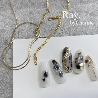 ネイル Ray. ／綺麗目ニュアンスのネイルデザイン