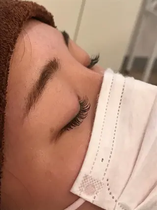 マツエク・マツパ SINCERELY シンシアリー🌈のネイルデザイン