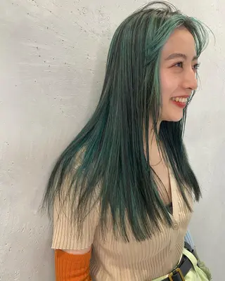 ロング カラー 吉武 茂暉のヘアスタイル