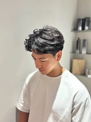 ショート 白土 さくらのヘアスタイル