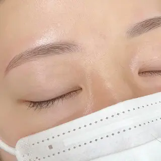 アイブロウ 透明感眉🤍 YUKA💎🌙の眉毛・アイブロウイメージ