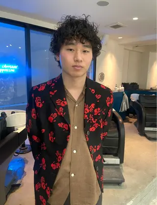 ショート パーマ メンズ スパイラルパーマ 🌐hina⭐️のヘアスタイル