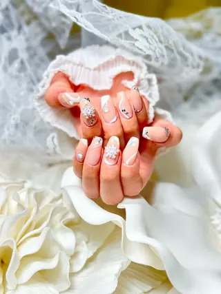 ネイル マルサンカクシカク所属・○△□ 守口市のネイルデザイン