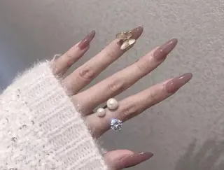 ネイル 🦋ネイルサロン ブラン🌈ゆりのネイルデザイン