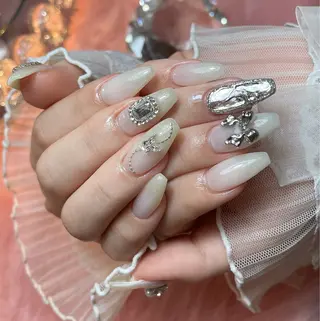 ネイル 23時まで❤︎韓国、 ワンホンネイルのネイルデザイン