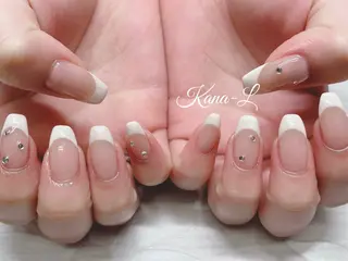 ネイル 芦辺 香奈のネイルデザイン