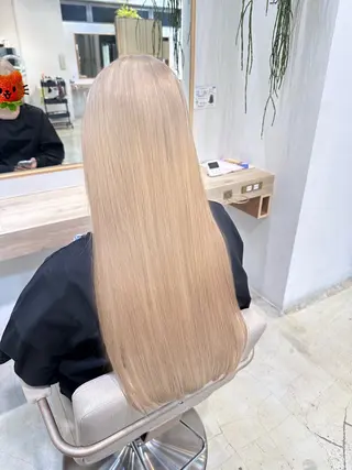 ロング カラー ALBUM IKEBUKURO所属・🩷ハイトーン特化 ayumi🩷のヘアスタイル