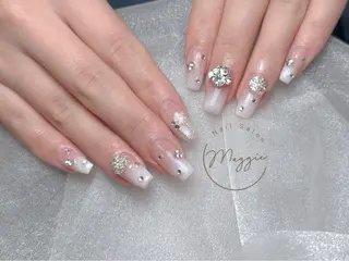 ネイル Maggie Nail🦩のネイルデザイン
