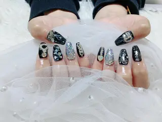 ネイル CC  NailSalon川崎店所属・C ✨Mのネイルデザイン