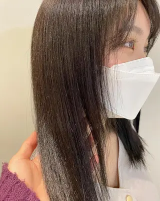 カラー 大賀 チサトのヘアスタイル