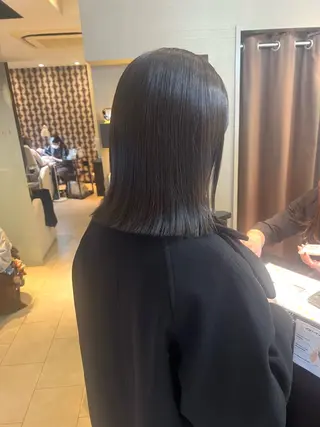 ミディアム カラー 田中 月菜のヘアスタイル