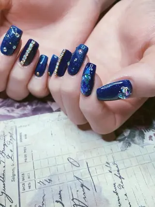 ネイル NOIROUGE所属・NOI ROUGEのネイルデザイン