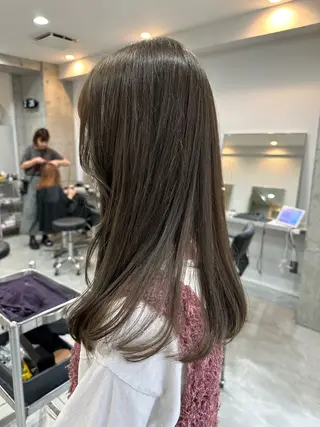 ロング 💜透明感カラー🌈 /森絵美莉⛄️❄️のヘアスタイル