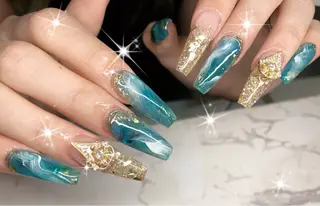 ネイル Nailsalon SKiのネイルデザイン
