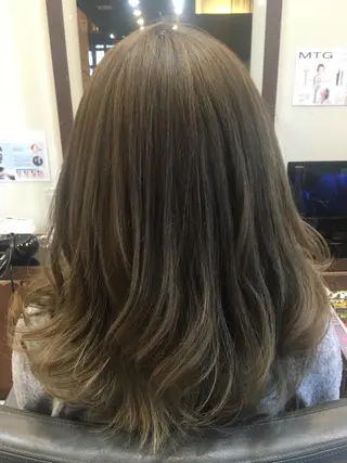 ショート ミディアム セミロング ロング カラー パーマ ヘアアレンジ メンズ キッズ ネイル まつエク MODEK's阿倍野 伊藤サダキのヘアスタイル
